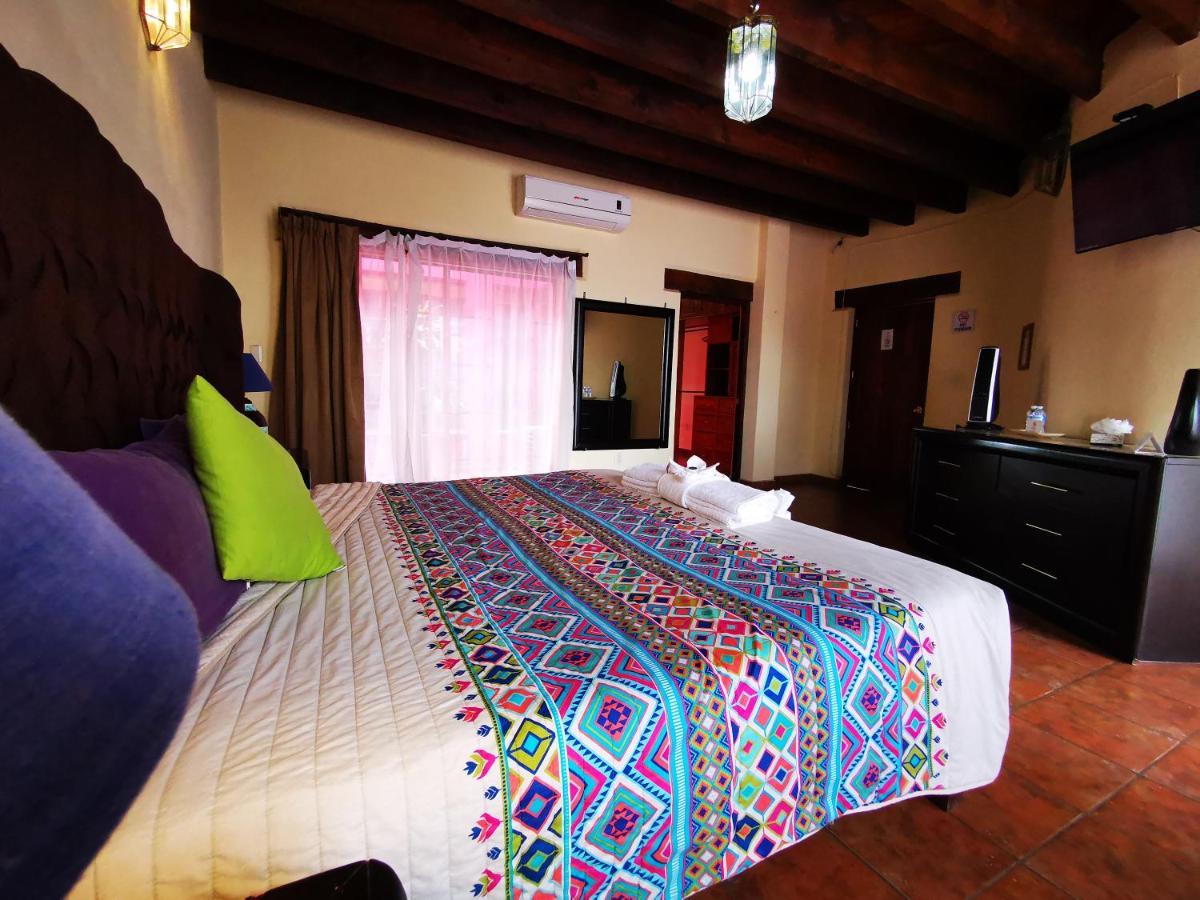 Hotel Chocolate Suites Guanajuato Bagian luar foto