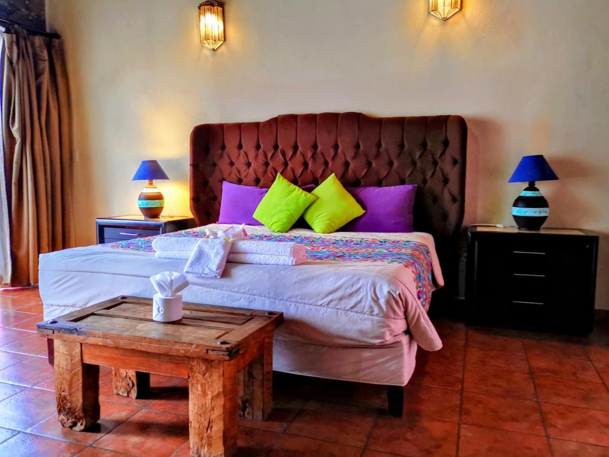 Hotel Chocolate Suites Guanajuato Bagian luar foto