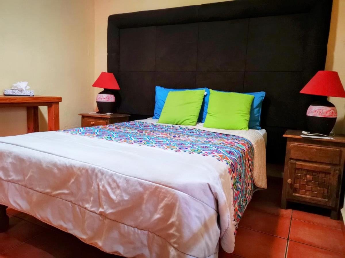 Hotel Chocolate Suites Guanajuato Bagian luar foto