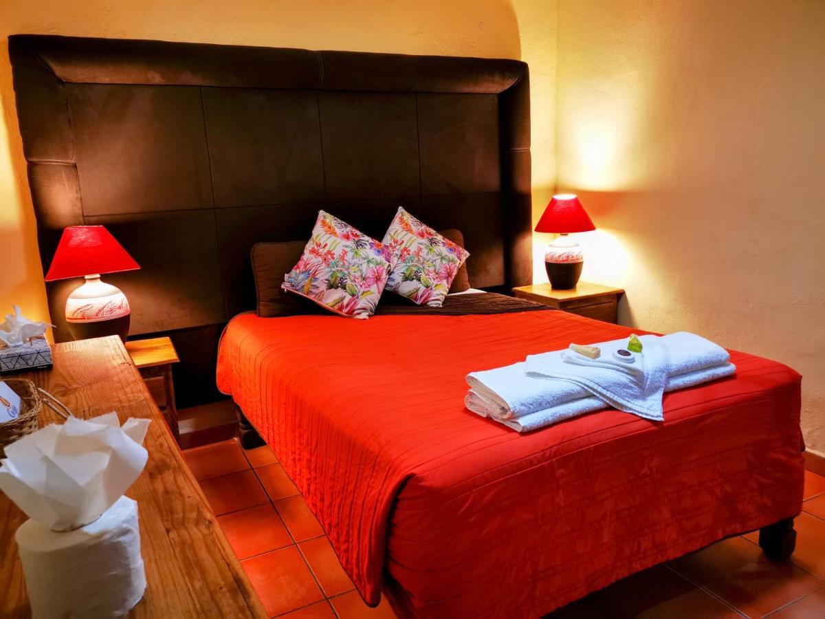 Hotel Chocolate Suites Guanajuato Bagian luar foto