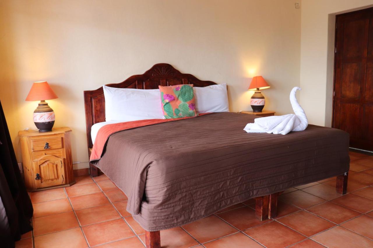 Hotel Chocolate Suites Guanajuato Bagian luar foto