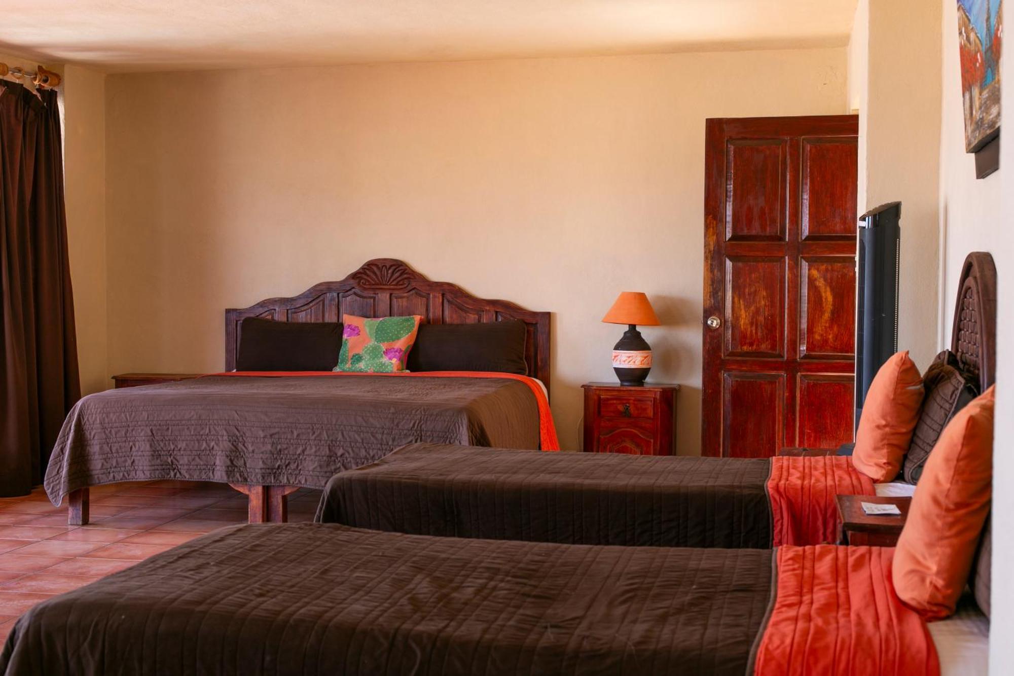 Hotel Chocolate Suites Guanajuato Bagian luar foto